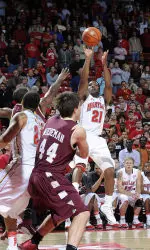 Terps Rally to Edge CofC in Thriller