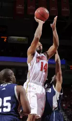 Maryland Cruises Past Longwood, 106-52