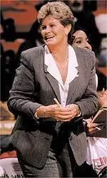 Legendary Coach Weller to be Honored at Sunday's Women's Basketball Game