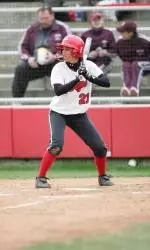 Softball Drops Doubleheader To James Madison.