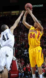 Tucker 3-Pointer Lifts Terps Over G-Tech