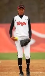 Seniors, Pitching Lead To FAU Win