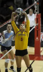 Terps Top Wahoos in Five Sets