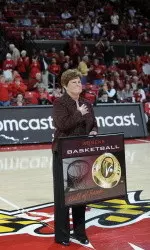 Weller Inducted into Women's Basketball HOF