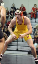 Wrestling Cruises To Win Over George Mason