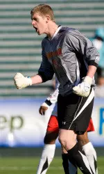 Terps Host Loyola (Chicago) Tuesday