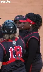 Maryland Softball Drops Two to North Carolina, 5-1 and 3-2