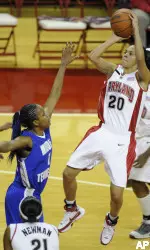 No. 3 Maryland Downs Middle Tennessee, 74-69