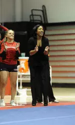 Bonds Stepping Down as Head Coach