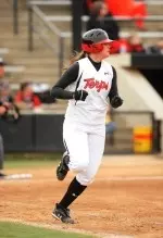 Blackie's Banner Performance Leads Terps to Split