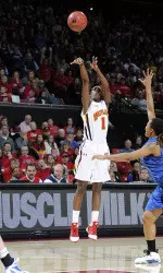 #5 Maryland Holds Off #19 Delaware, 85-76