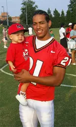 Football Practice Report -- Aug. 25, 2001