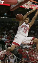Basketball Shows Solid Progress in First Scrimmage