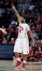 Maryland Holds Off Clemson, 64-62