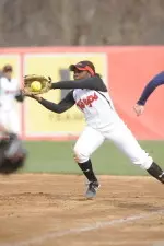 Softball Takes on Northwestern in Midweek Matchup