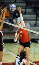 Volleyball Upends North Carolina, 3-1