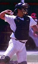 Baseball Announces 2001 Schedule
