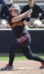Terps Cruise Past Hornets in Doubleheader