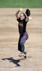 Terps Split Doubleheader with Eagles