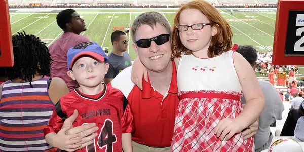 Past Terp Enjoys Fan Appreciation Day with Family