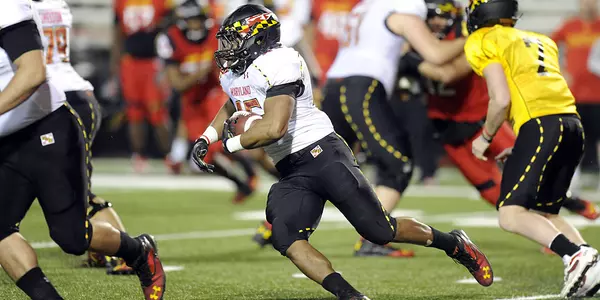 Offense Claims Victory in Spring Game