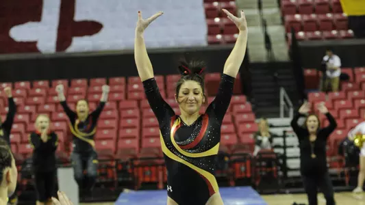 Tumble Talk: Elizabethe Manzi