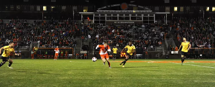 #10 Terps Fall in Penalty Kicks at #2 Clemson