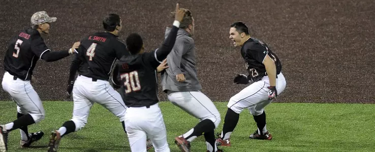 Terps Sweep Doubleheader, Win Series