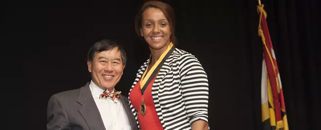 Howard Earns Sally Sterling Byrd Award
