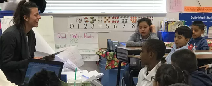 Terps Read With Elementary School Students