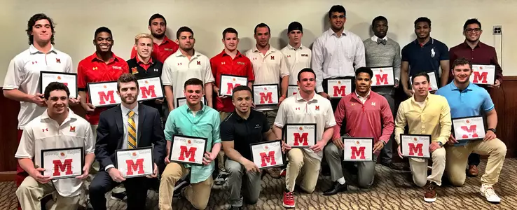Wrestling Celebrates 2016-17 Season at Team Banquet