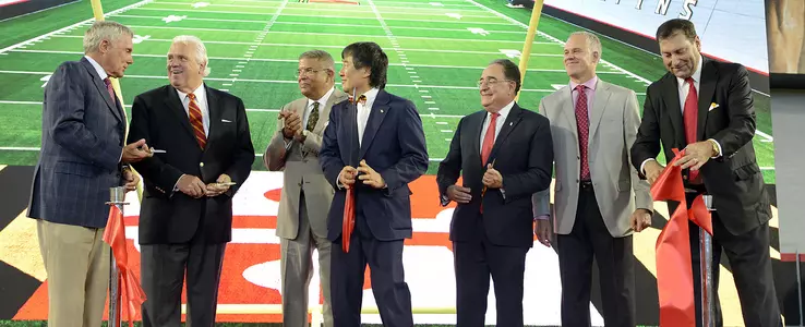 Maryland Celebrates Dedication of New Cole Field House