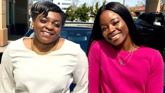 Noelle Anyangwe with her mom