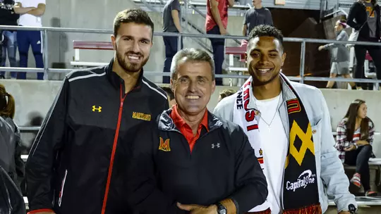 Sasho Cirovski with alums