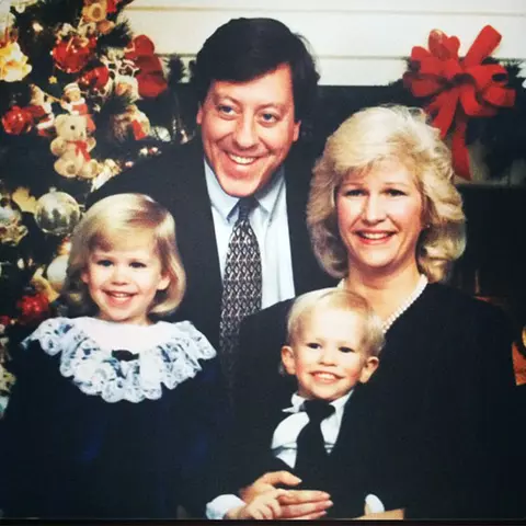 Bob Bodell with family