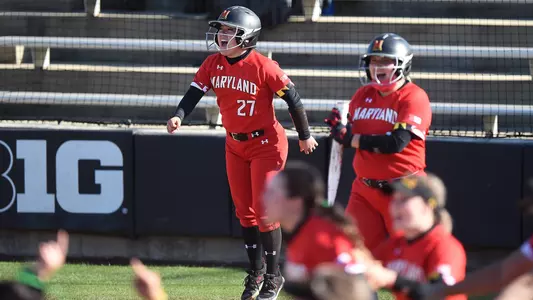 Taylor Okada, Softball