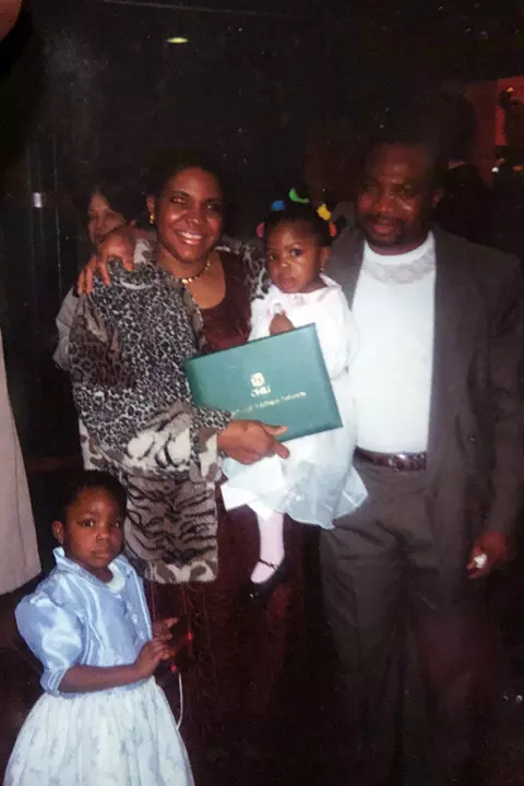 Angel Nkwonta with family