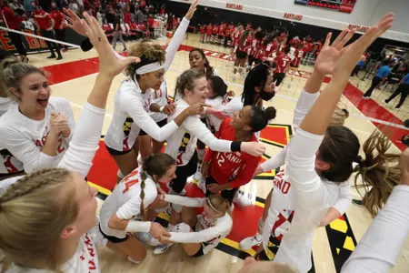 Maryland Volleyball Beats Wisconsin