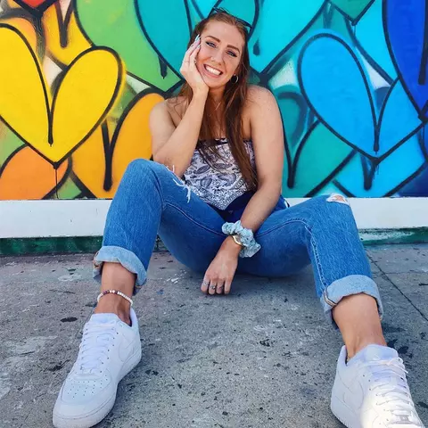 Chloe Bibby