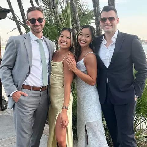 The Tang Sisters