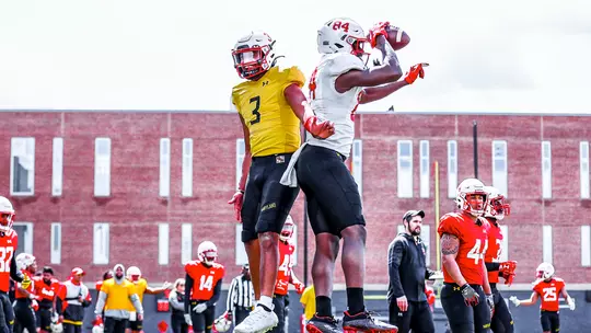 Spring Football Practice Apr. 9, 2022