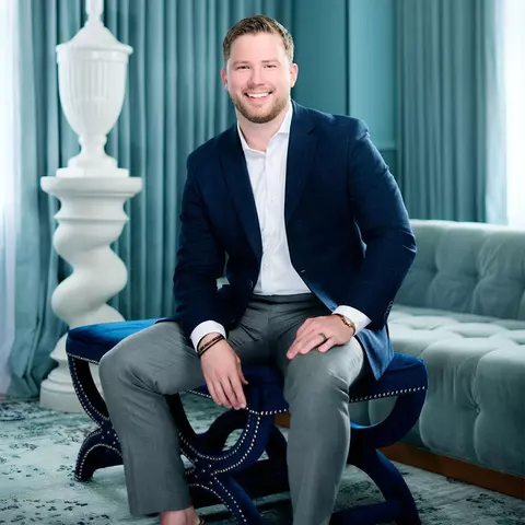 Shane Hall