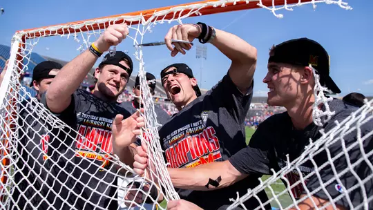 2022 Men's Lacrosse Cutting Down The Net