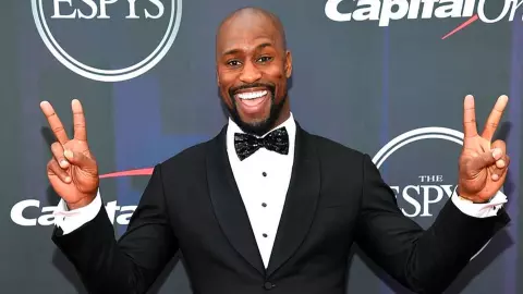 Vernon Davis