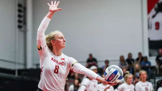 Setter Sydney Dowler (8)Maryland Terrapins vs. Navy at The Pavilion in College Park, MD on Friday, Aug. 26, 2022. Mackenzie Miles/Maryland Terrapins