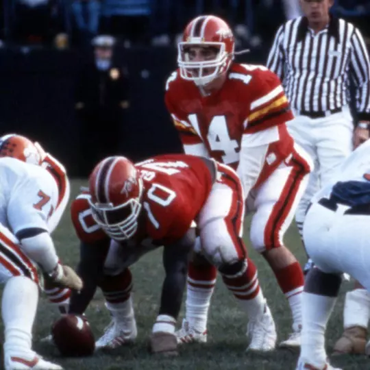 Kevin Glover and Frank Reich in 1984