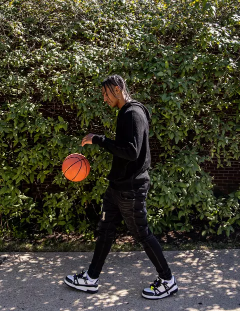 Julian Reese showing off his style at the Terrapin Trail Garage