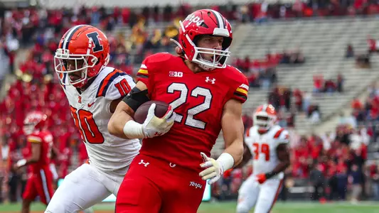 Sean Greeley scores a TD vs. Illinois