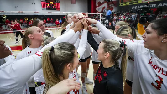 Maryland Volleyball Circles Up Ahead of Season Finale vs. Rutgers