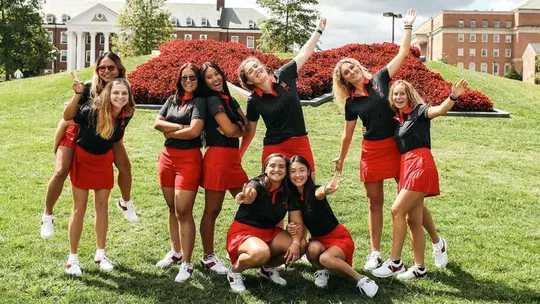Patricie Mackova with her 2022-23 teammates